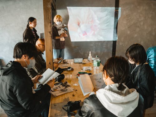 中山道「和田宿」を舞台にした写真ワークショップのようす