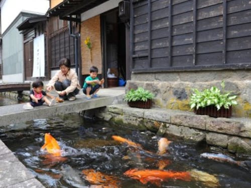 飛騨古川の瀬戸川