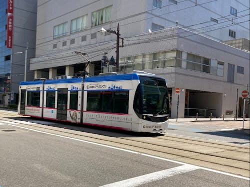 路面電車１（富山市内）