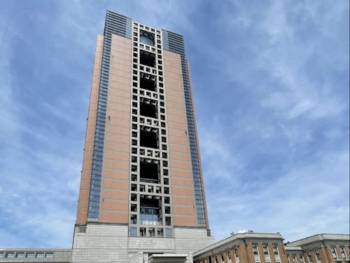 実は県庁の中で日本一の高さである群馬県庁