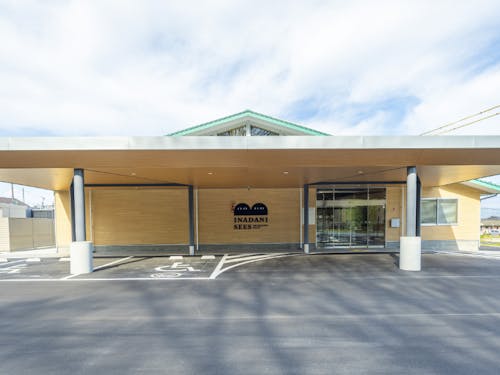 活動拠点は春に完成したばかりのinadani sees
