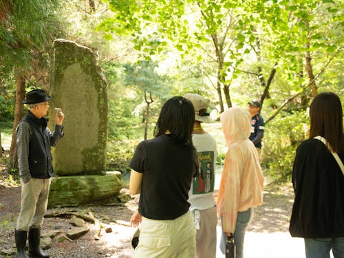島や自身のことを知るために、週に一度研修を行います。