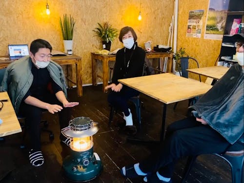 滞在中に他の利用者の方とお話してみたり