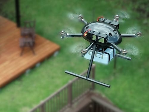 ドローン等最新テクノロジーの活用を進めています