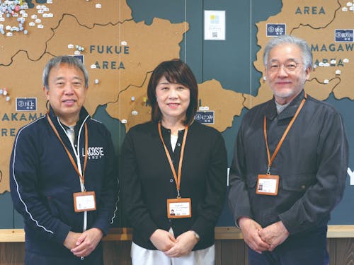 空き家情報バンクへのご登録お待ちしております(左から、尾崎さん、溝部さん、和田さん)