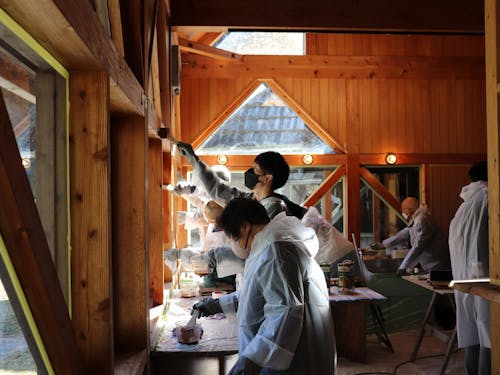 地域の方々と共に旧家庭科室(TOMOS)をリノベーション