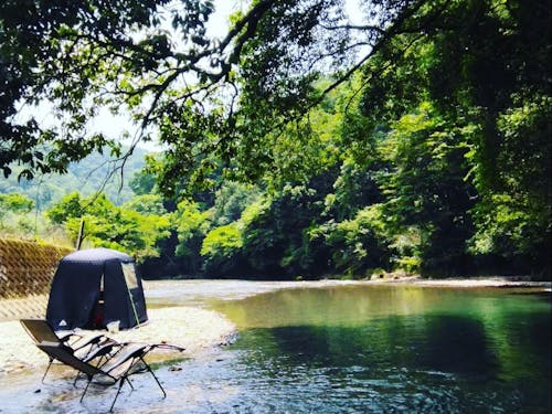 須木の清流を活かした、いろどりの里のテントサウナ