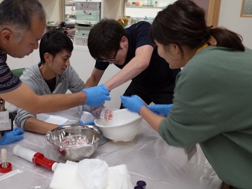 宿泊者に楽しんでもらうプログラムも試作・試行しながら検討中です。