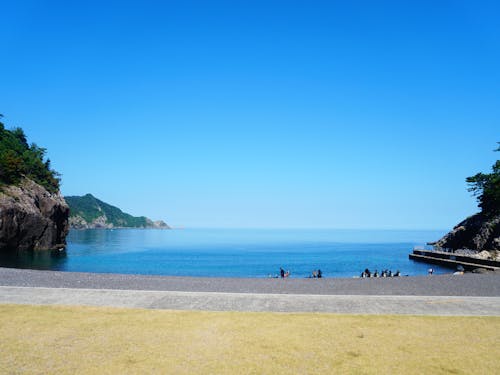 車で10分、青海島海水浴場
