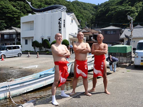 東京都や神奈川県など全国から赤ふん隊に参加