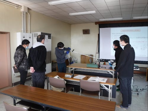 研修の様子(刈払機の安全教育)