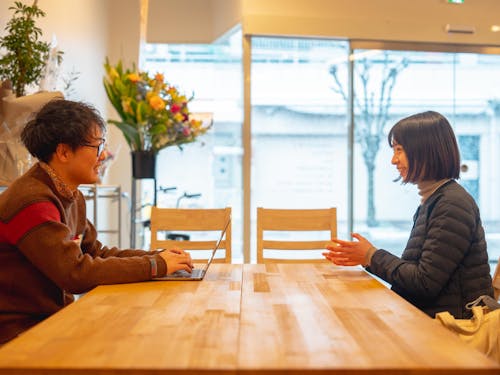 多様な相談者がいるので、コミュニケーションが好きな人におすすめ！