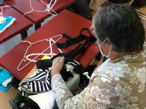 佐久島のさくちく会の活動です。