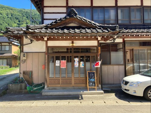 夏はかき氷屋さんも!