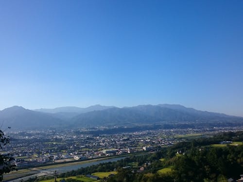 南アルプス側から望む中央アルプス