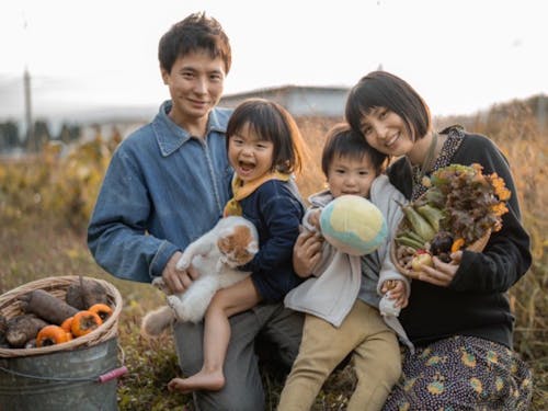 収穫を家族で。能澤ファミリー