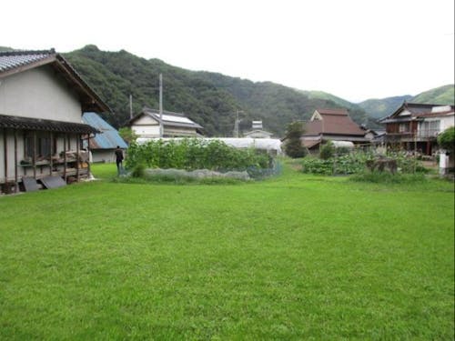 田畑が付いているので農業をやってみたい方におススメ。