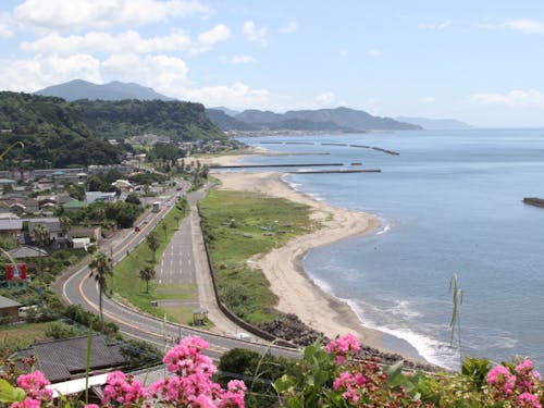 温暖で、サップや海釣りにもってこいの環境。