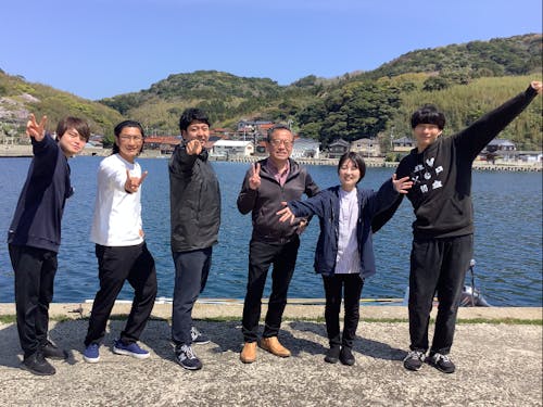 令和5年度スタッフ。出身地も年齢もバックボーンも様々。