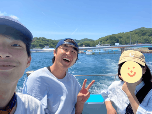 休日のひとコマ。島留学生と一緒にクルージングにいきました。