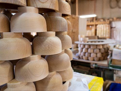 木の器を乾燥させている様子