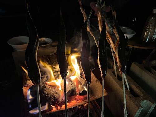 近くの川で採れた鮎の塩焼き