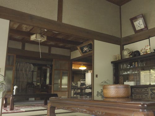 間取りは4K。古民家に住みたいけど広さはいらないという方におススメ。