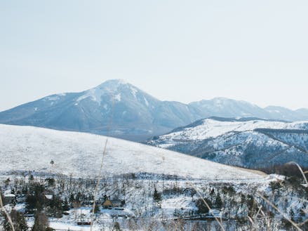 冬は、空気が澄んで山々がいっそう綺麗に見えます。