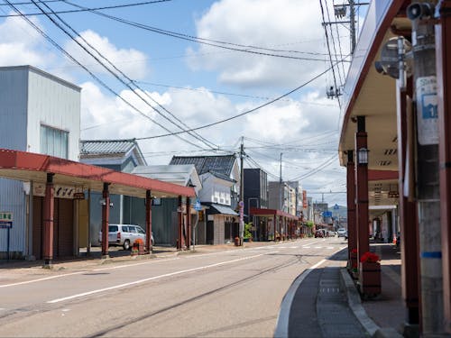 三条市のまちなかには買い物の便利な施設がたくさん！