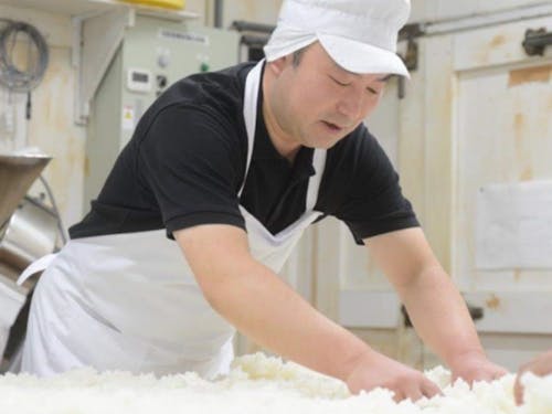 酒蔵見学：岩崎酒造