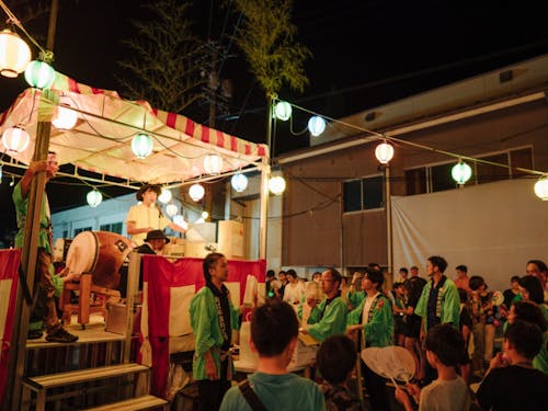 伝統的な地域のお祭りの運営も大事な仕事のひとつ