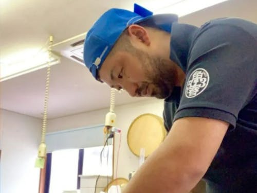 明治31年創業の鮮魚・仕出し店「魚春」