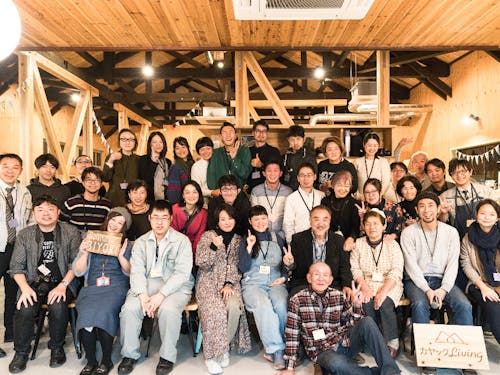 下北山村にて地域の方々と