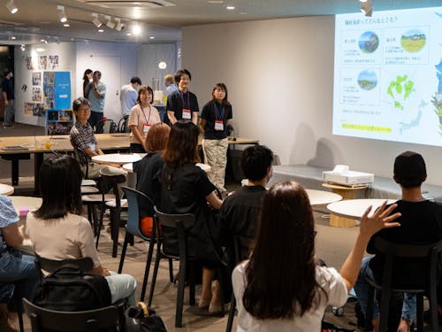 島の外へ出向き、イベントの実施も行います