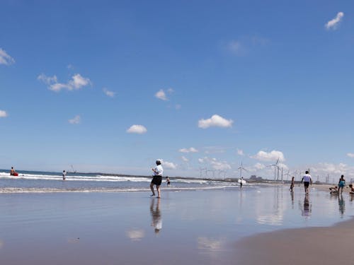 平井海水浴場(夏季開設)