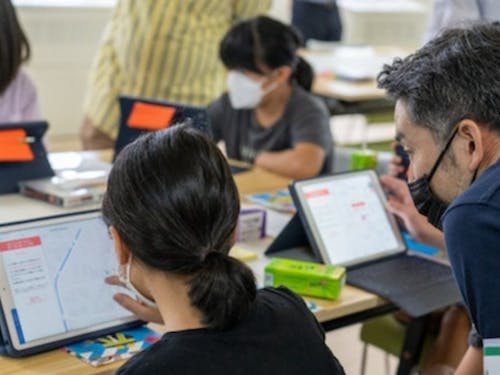 デジタルを活用した交通安全の様子