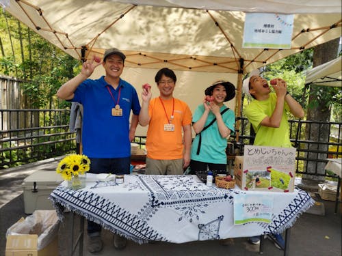 協力隊で100%村民出店のマルシェを企画・開催した際の様子