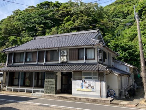 奈留しまなび舎、築約１００年の古民家、外観は昔のままです！