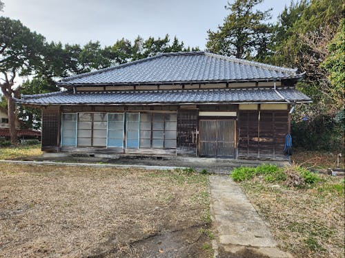 リノベーションする古民家