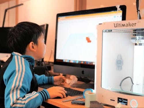 「誰もがテクノロジーを創造的に楽しむ国にする」を目指して!