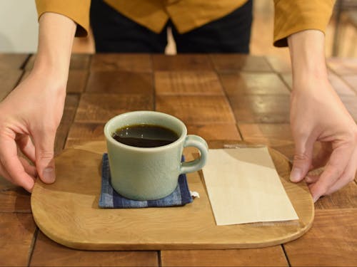 EMANONではドリップコーヒーをはじめ、焼き菓子等を提供しています