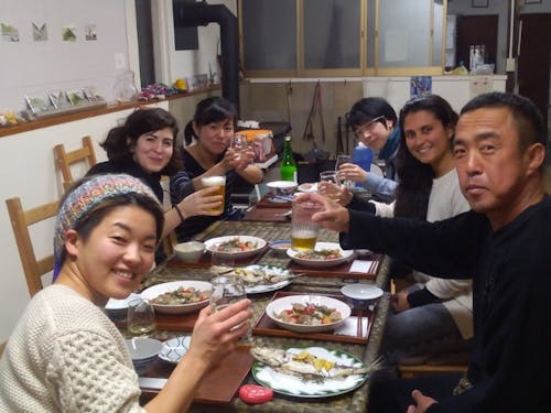 ゲストさまと島の方と宴会