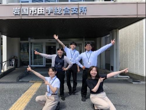 私たちといっしょに働きましょう!