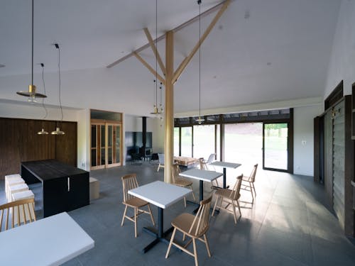 管理棟エントランスホール