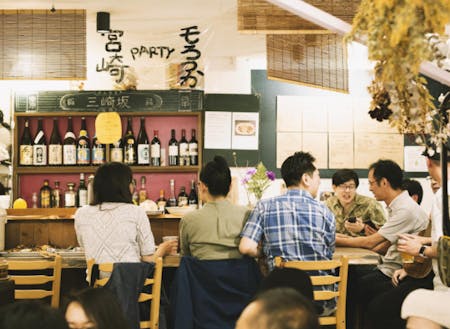 拠点となる東京台東区谷中のさんさき坂カフェ。地域の中と外の人を結ぶ下町カフェ。