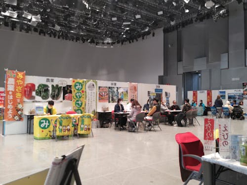 当日は、宮崎移住に関する25ブースが出展予定!(写真は大阪会場の様子)