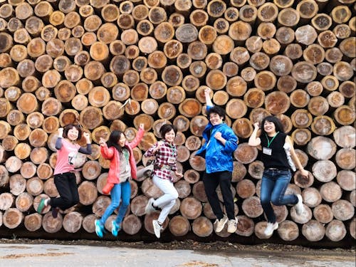 従来の日時や内容を定めて募集する体験ツアーでも得難い経験ができます