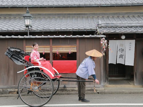 日野ひなまつり紀行アンバサダー内木志さん(元NMB48)