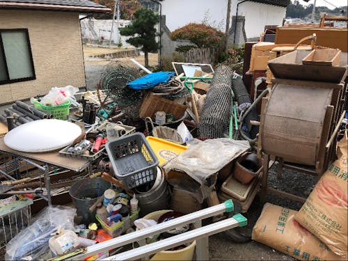 空き家にはこんなにも家財があるんです…