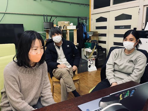 カメラの向こうで移住相談員がお待ちしております!